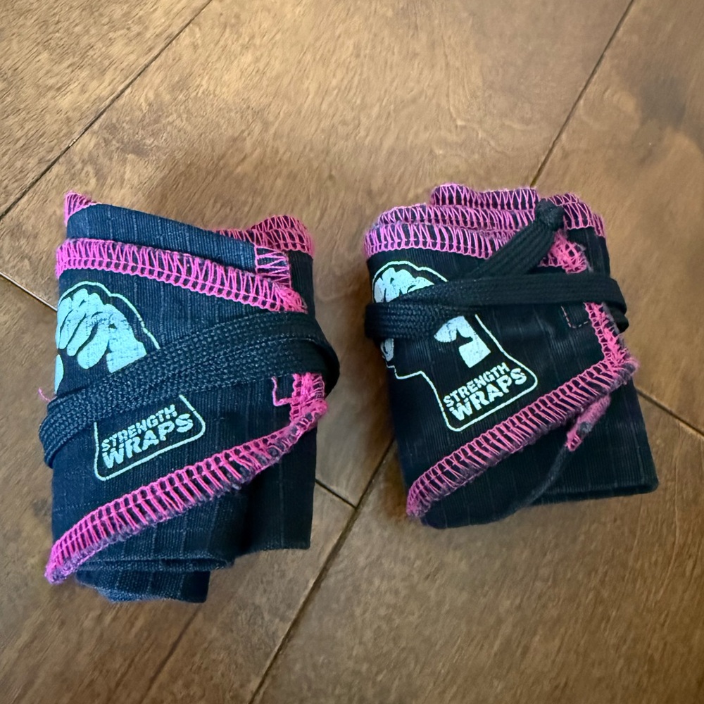 Wrist Wraps - Strength Wraps - Picture 3 of 3